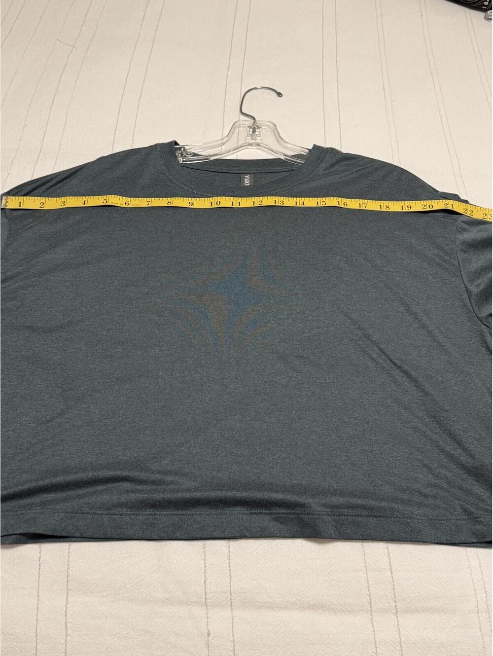 Vuori Daydream Crew Short Sleeve Top | Size M | Ink/Slate Blue Heather - Picture 6 of 7